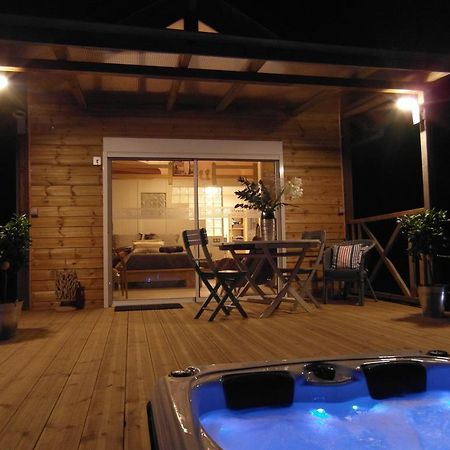 Marosenia Ttiki - Cabanes Et Spa Ascain Kültér fotó