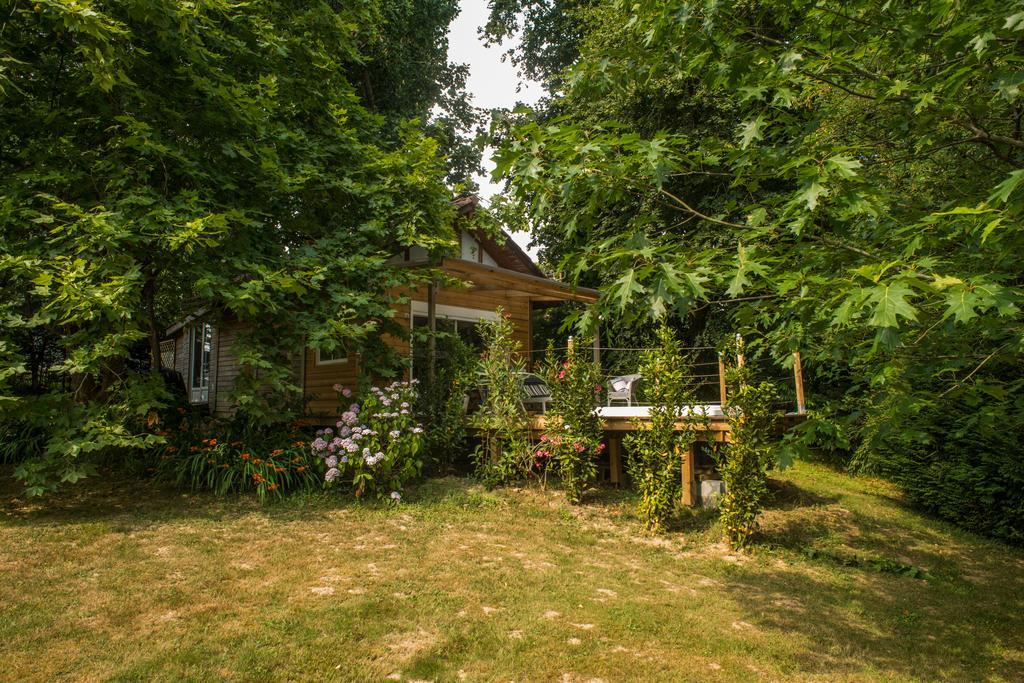 Marosenia Ttiki - Cabanes Et Spa Ascain Kültér fotó
